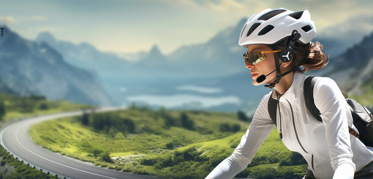 Freisprecheinrichtungen Kollektion: Supertooth Buddy, ROAMEE, Chat Duo & Chat Trio Bluetooth Headsets für klare Kommunikation – Perfekt für Auto, Motorrad & Outdoor-Aktivitäten. Zubehör für verbesserten Komfort und Leistung